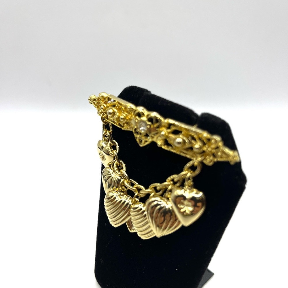 Gold Heart Charm Bar Brooch - Elegant Women’s Jewelry Hearts love - Picture 4 of 12